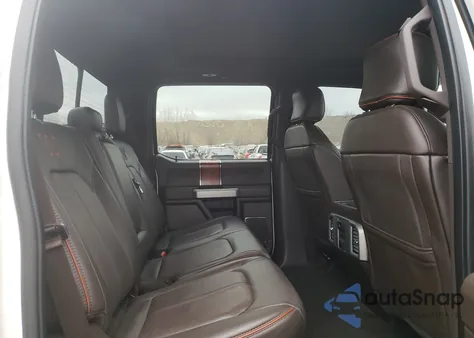 2017 Ford F350 Super Duty z USA, uszkodzony, nr VIN 1FT8W3BT1HEC50422